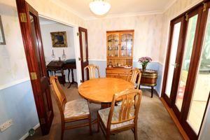 Dinning Room- click for photo gallery